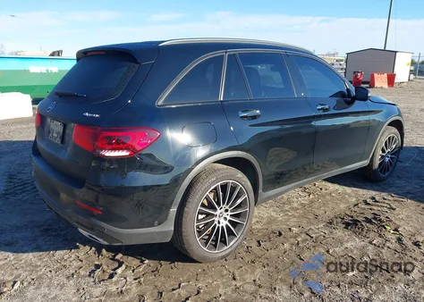2022 Mercedes-Benz Glc 300 4Matic Suv z USA, uszkodzony, nr VIN W1N0G8EB8NV386223